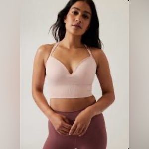 Athleta Embrace Bra size small | Orchid Pink